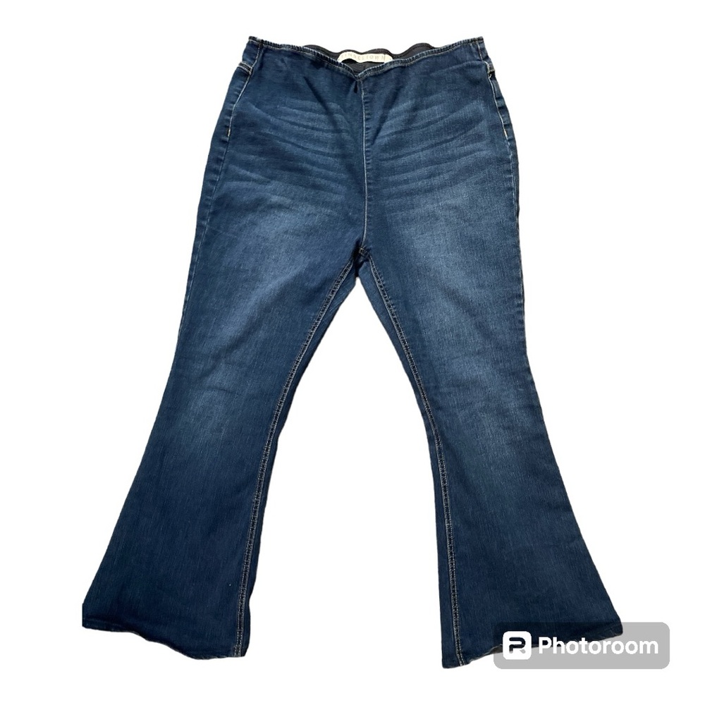 Tinseltown flare jeans women’s size XL